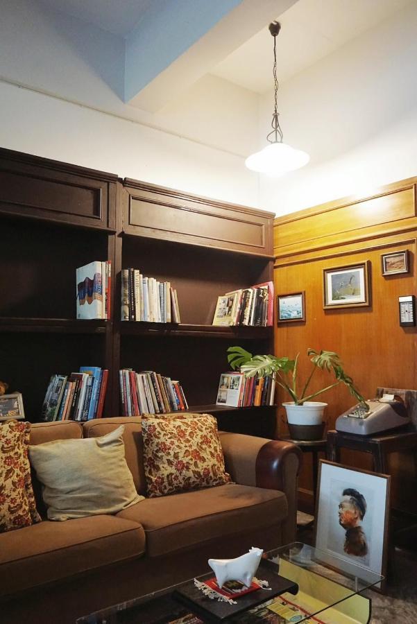Manee Guesthouse And Record บ้านมานี Chiang Mai Extérieur photo