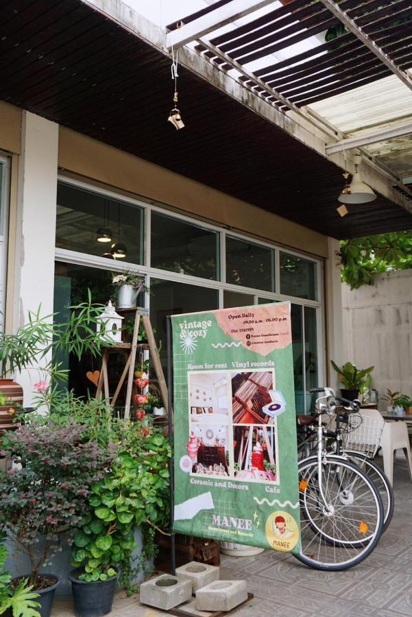 Manee Guesthouse And Record บ้านมานี Chiang Mai Extérieur photo