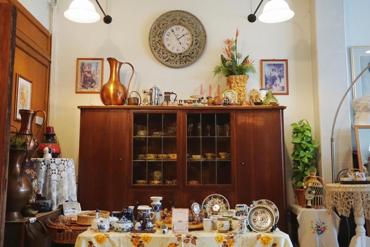 Manee Guesthouse And Record บ้านมานี Chiang Mai Extérieur photo